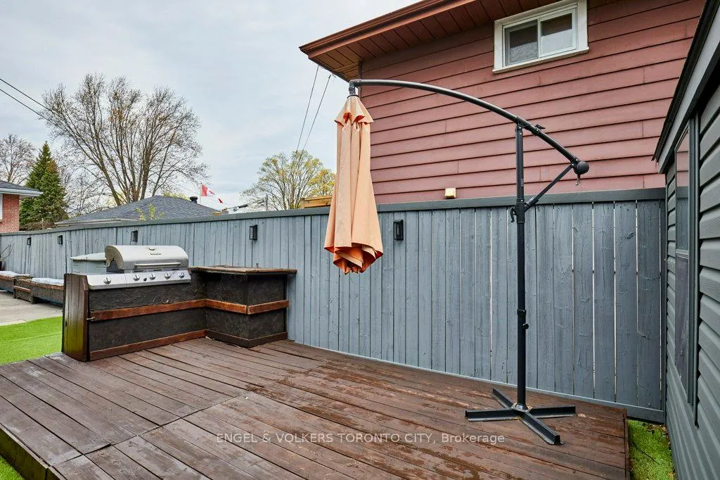 Photo 22 of 15 Lambert Drive, Belleville, Belleville Ward — HOMEH