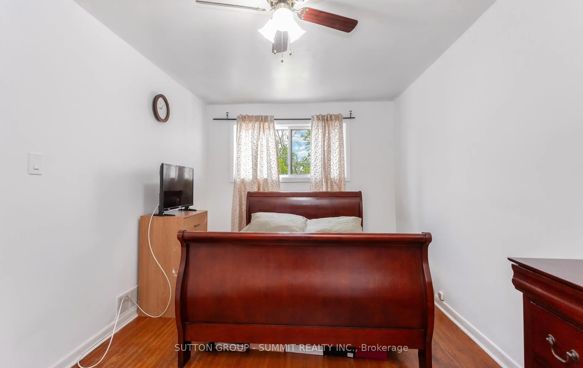 Photo 23 of 109 Elnathan Crescent, North York, Humber Summit — HOMEH