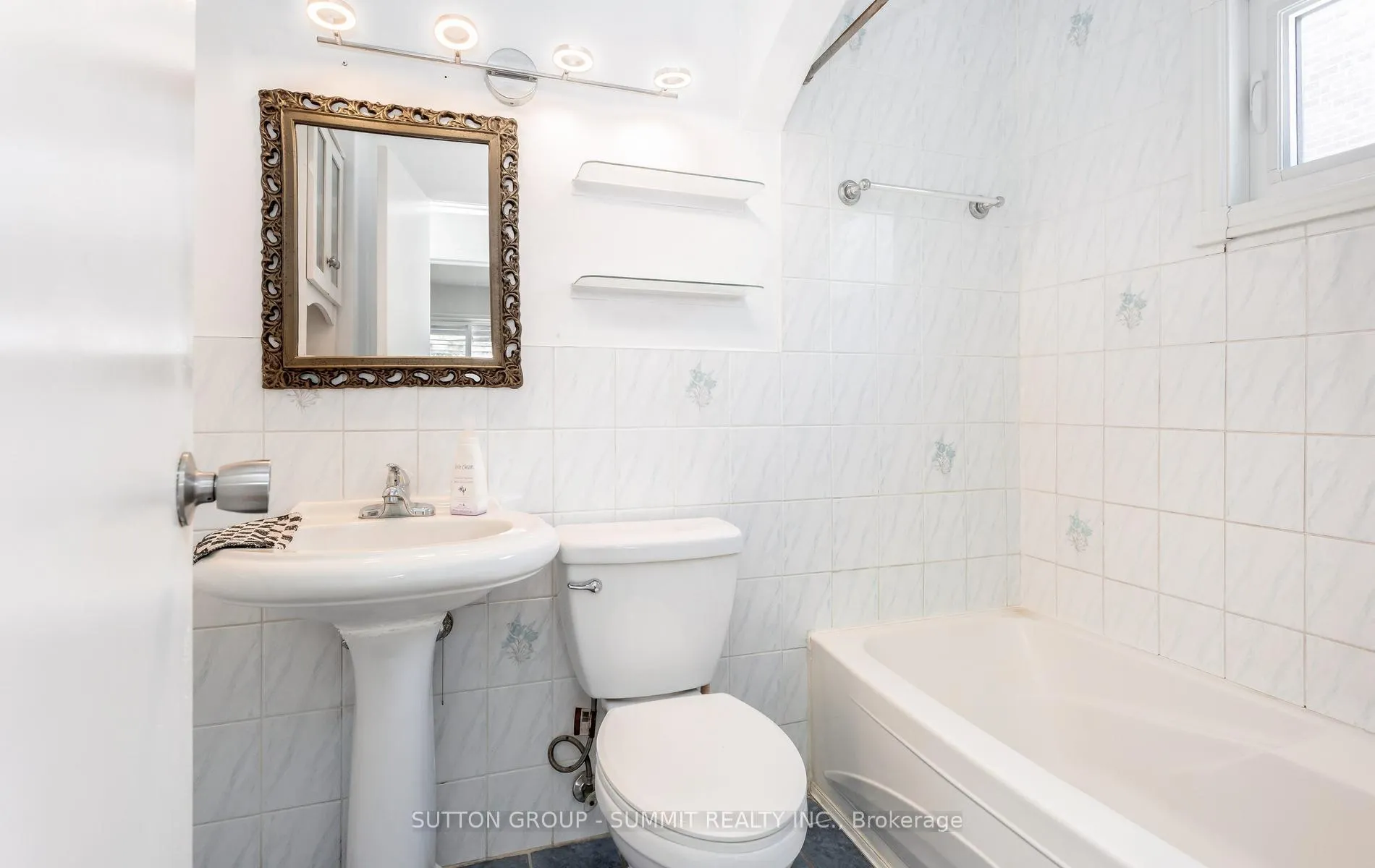 Photo 36 of 109 Elnathan Crescent, North York, Humber Summit — HOMEH