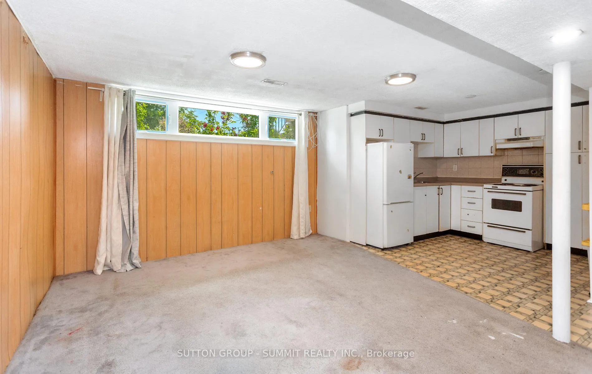 Photo 40 of 109 Elnathan Crescent, North York, Humber Summit — HOMEH