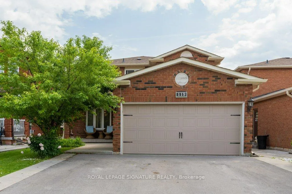 Photo 1 of 119 Chancellor Drive, Vaughan, East Woodbridge — HOMEH