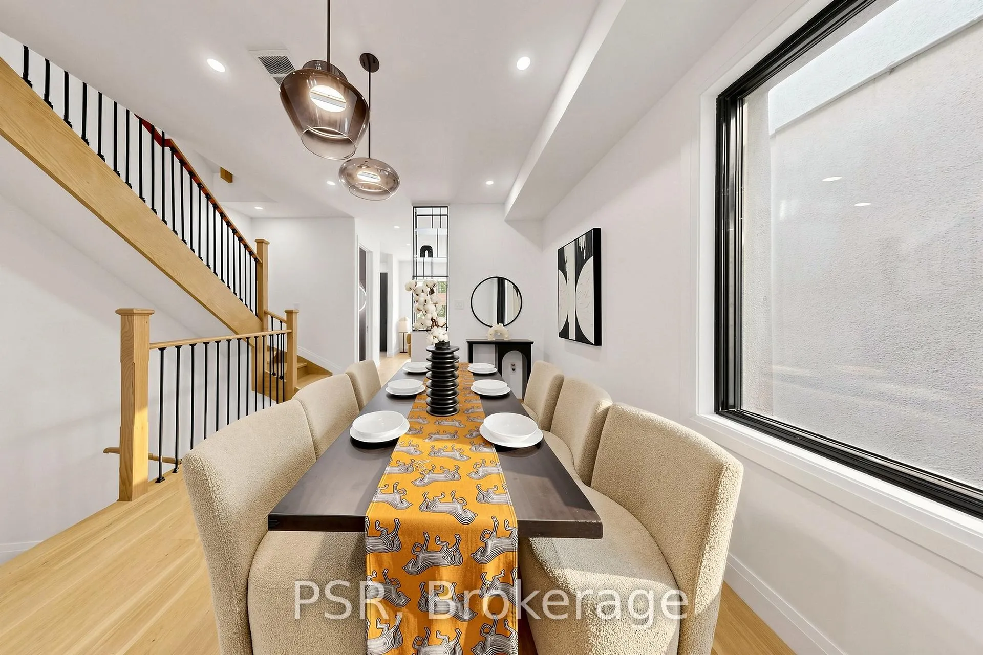 Photo 10 of 30 Winnifred Avenue, Toronto, South Riverdale — HOMEH