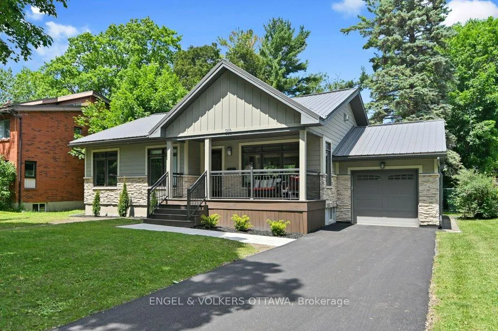 Photo 1 of 580 Thessaly Circle, Ottawa, Alta Vista/Faircrest Heights — HOMEH