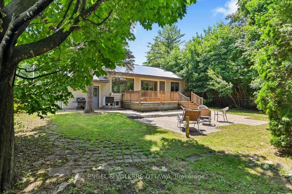Photo 36 of 580 Thessaly Circle, Ottawa, Alta Vista/Faircrest Heights — HOMEH