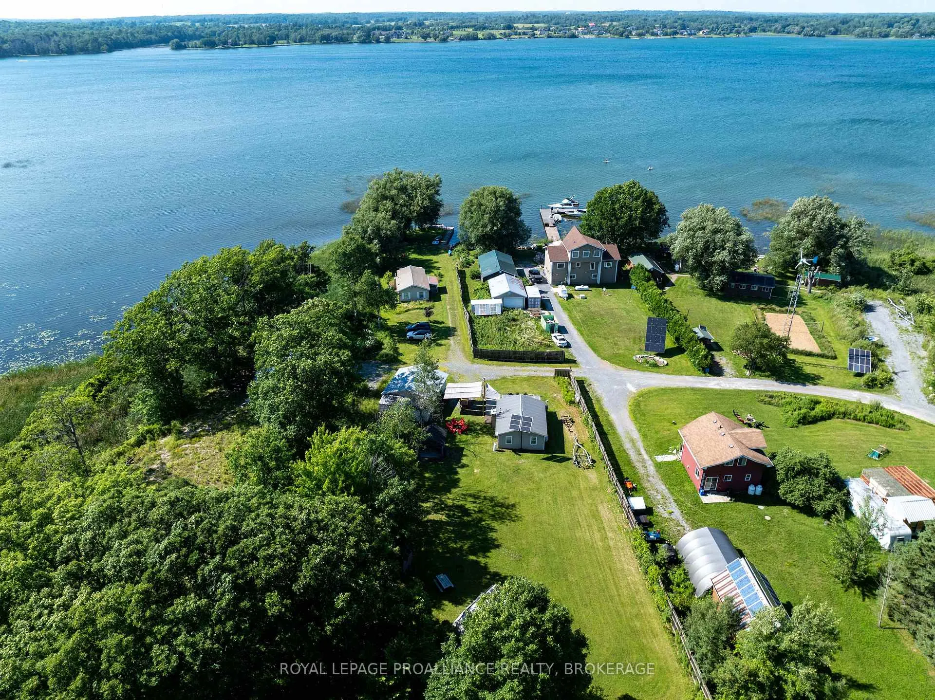 Photo 4 of Unit C, 356 Driscoll Road, Frontenac Islands, The Islands — HOMEH