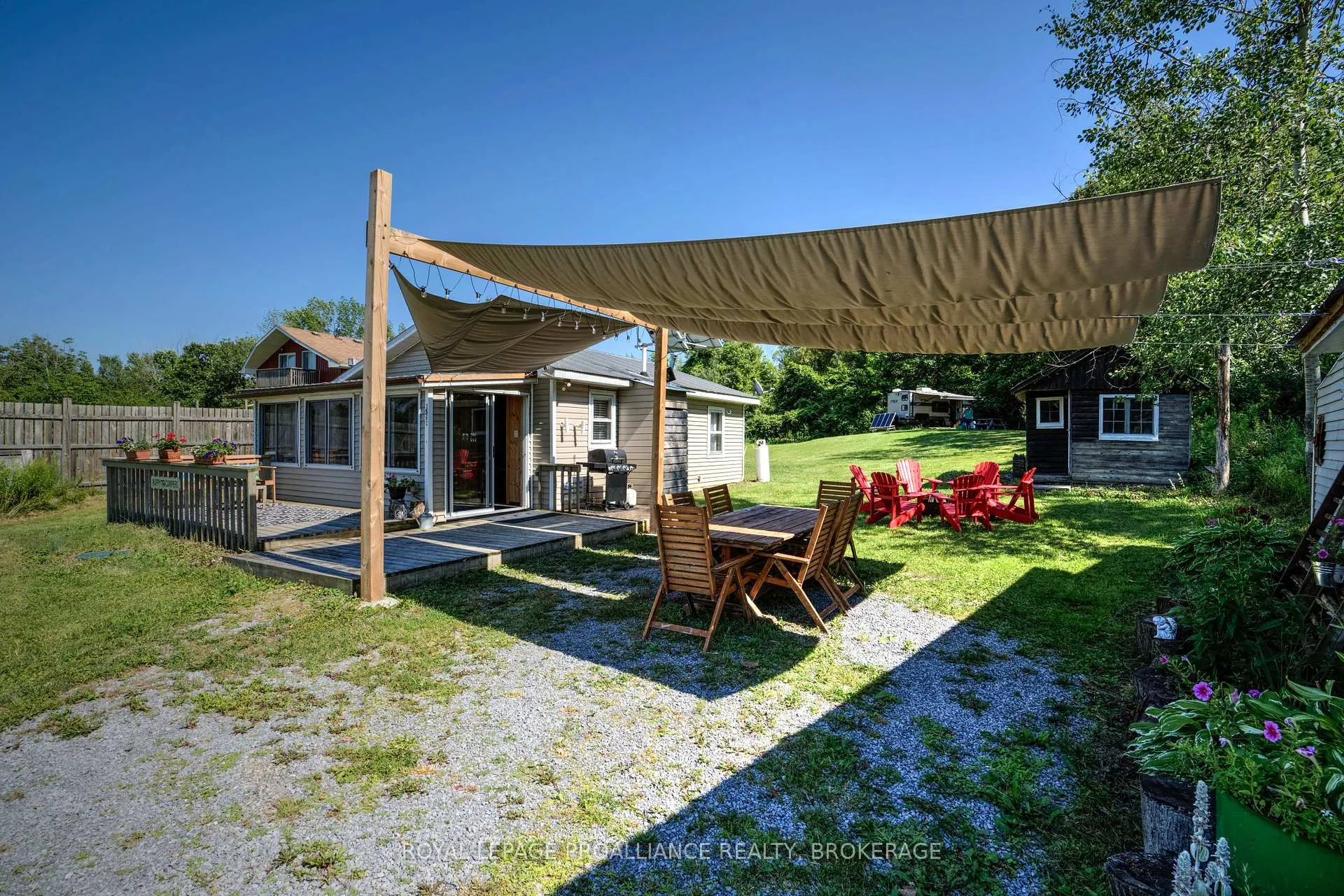 Photo 10 of Unit C, 356 Driscoll Road, Frontenac Islands, The Islands — HOMEH
