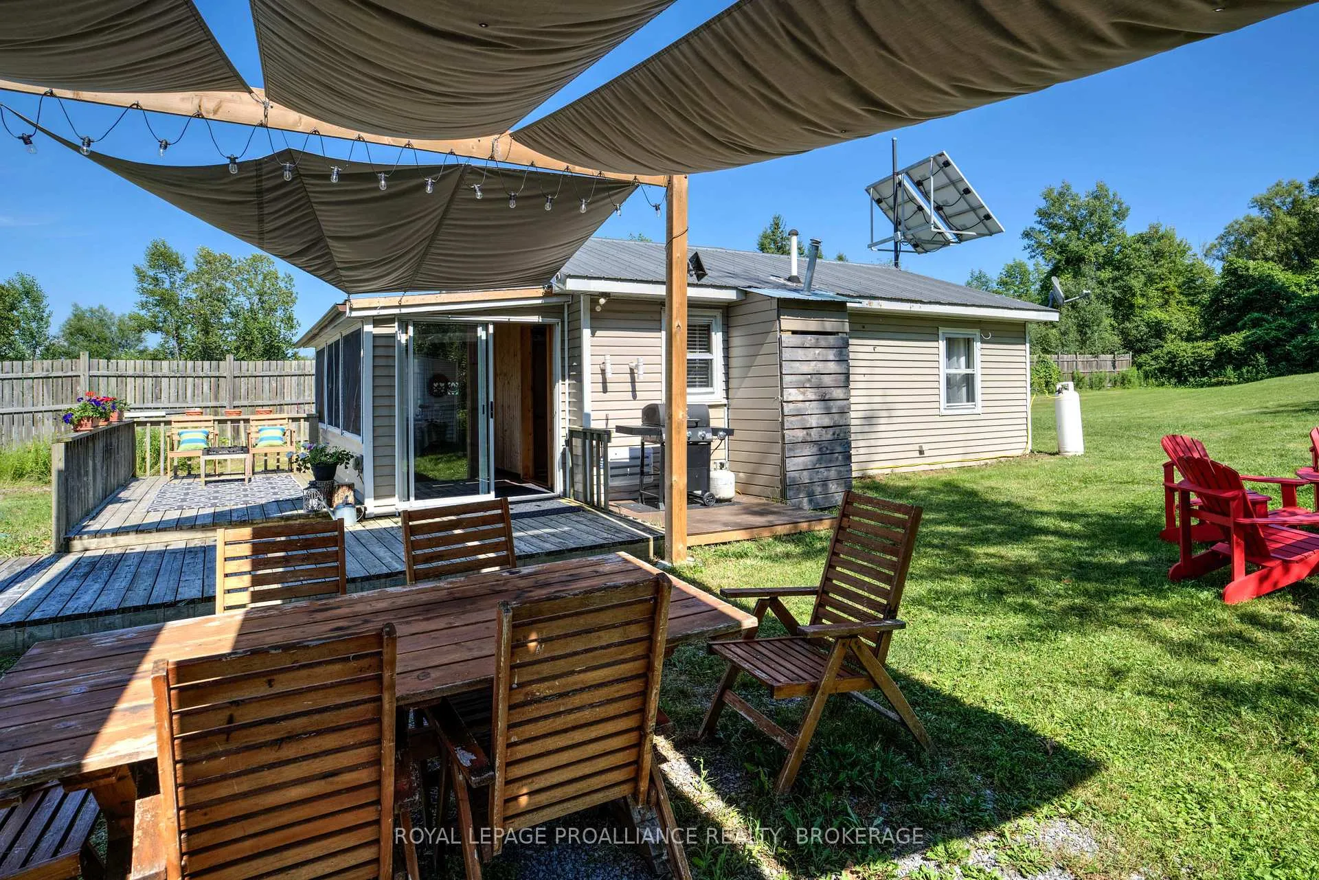 Photo 12 of Unit C, 356 Driscoll Road, Frontenac Islands, The Islands — HOMEH