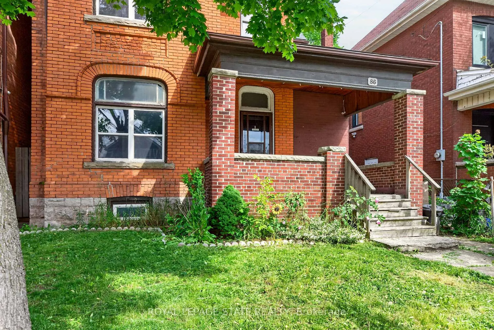 Photo 3 of 86 Sherman Avenue N, Hamilton, Gibson — HOMEH