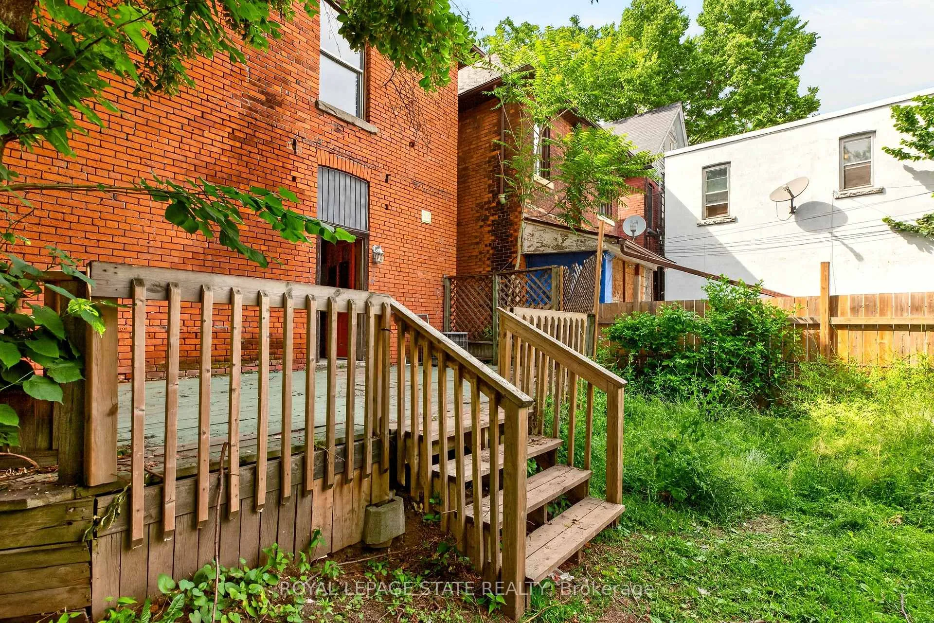 Photo 44 of 86 Sherman Avenue N, Hamilton, Gibson — HOMEH