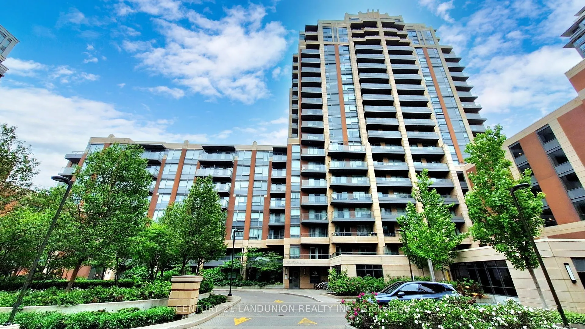 Front of Unit 808, 18 Uptown Drive