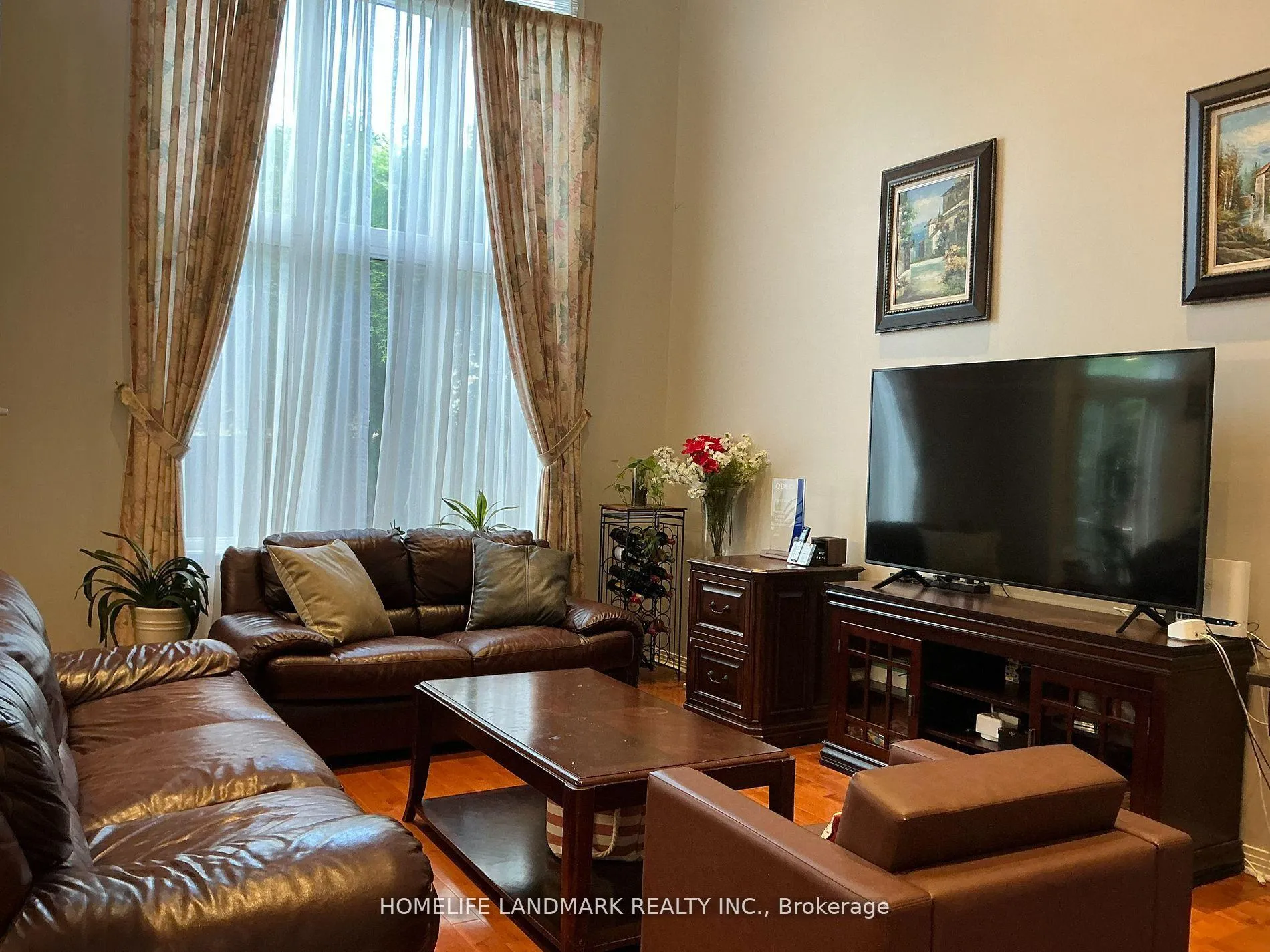 Photo 6 of 55 Moss Creek Boulevard E, Markham, Cachet — HOMEH