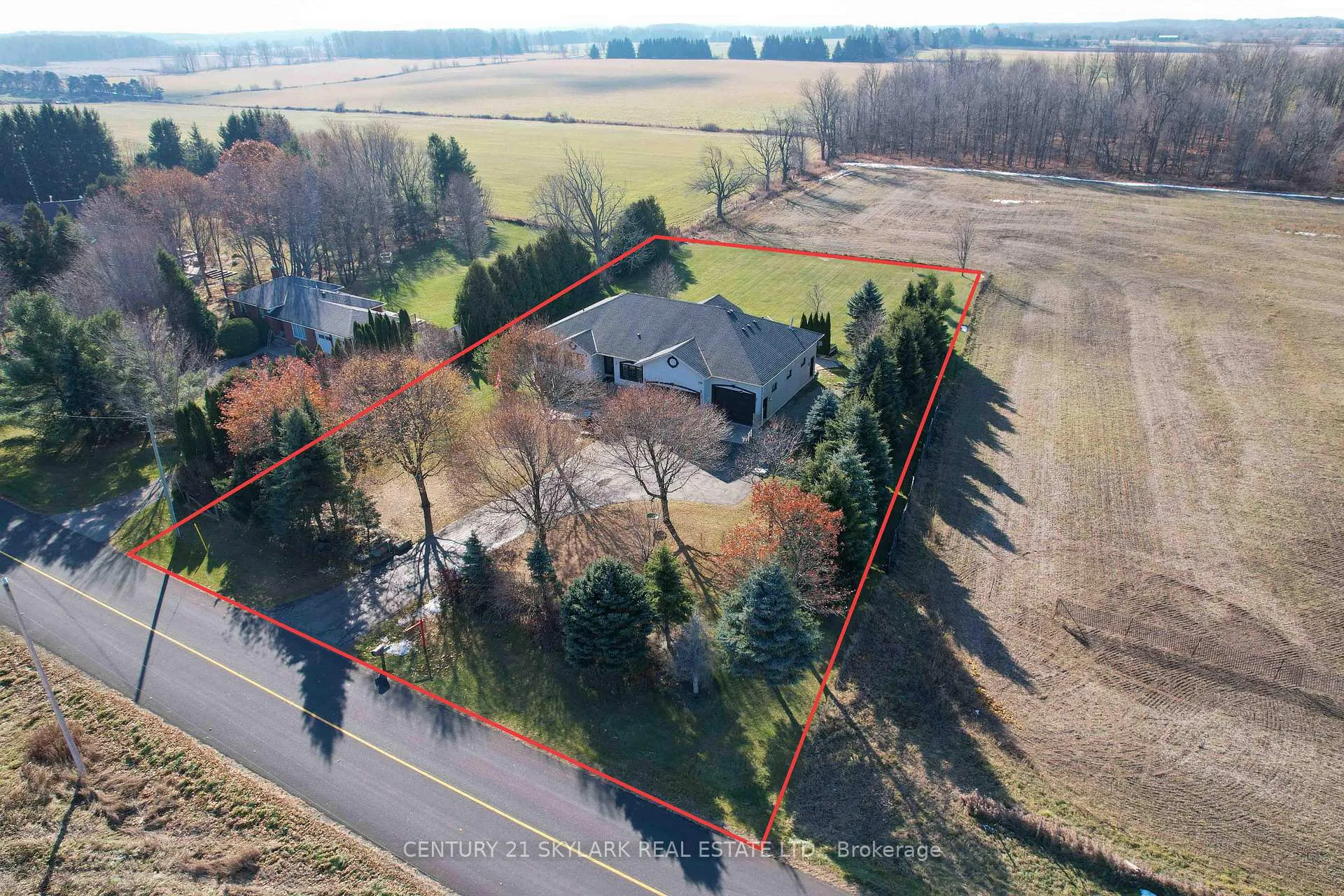 Photo 2 of 18200 Mountainview Road, Caledon, Rural Caledon — HOMEH
