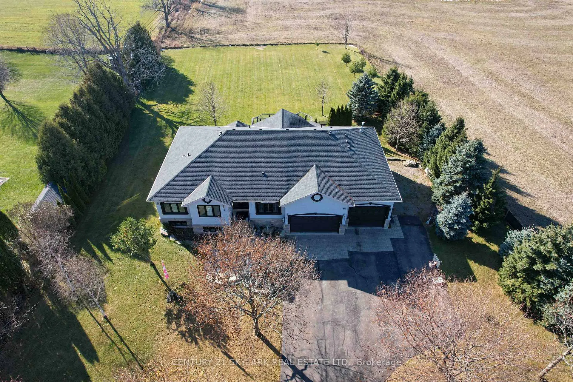 Photo 5 of 18200 Mountainview Road, Caledon, Rural Caledon — HOMEH
