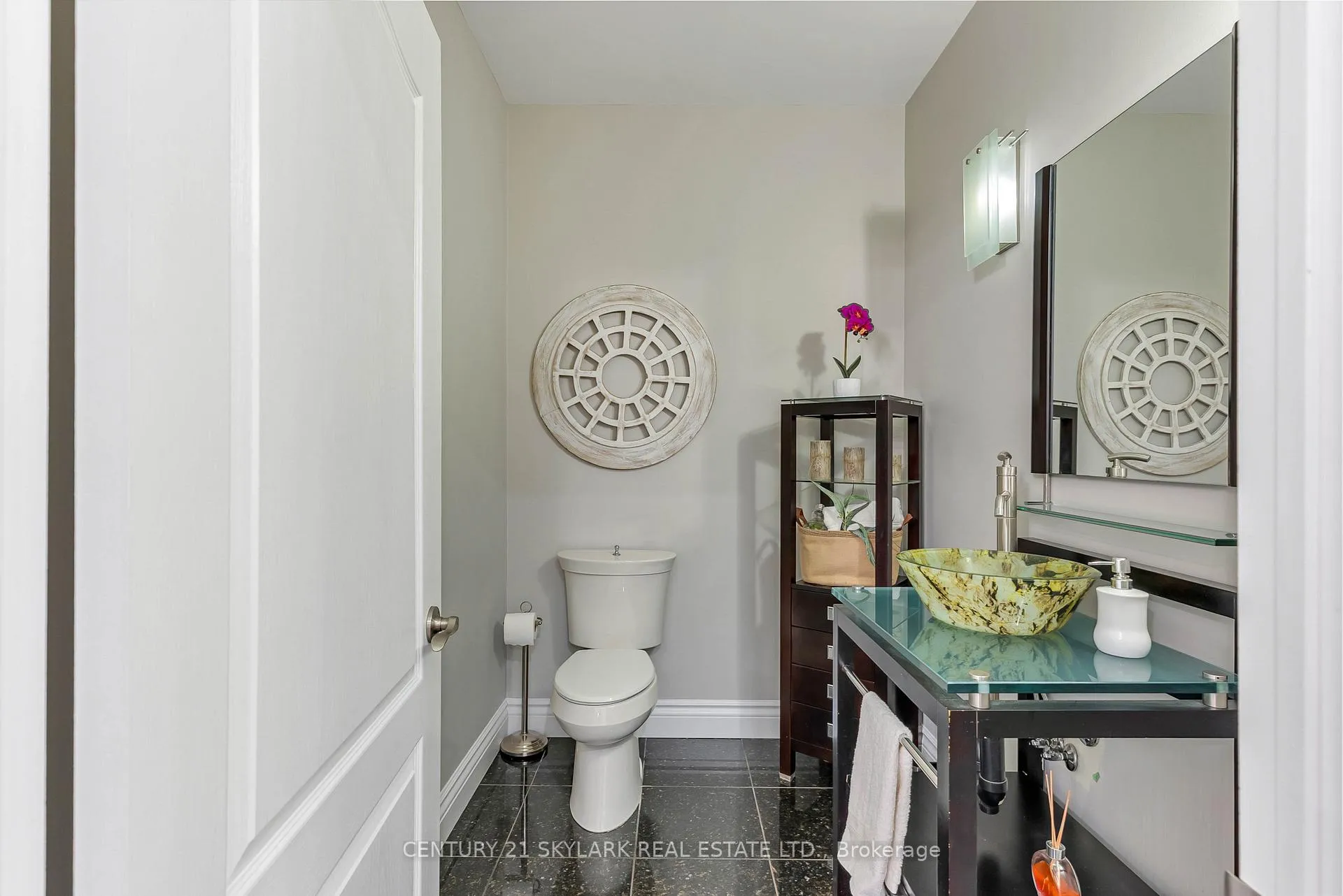 Photo 16 of 18200 Mountainview Road, Caledon, Rural Caledon — HOMEH