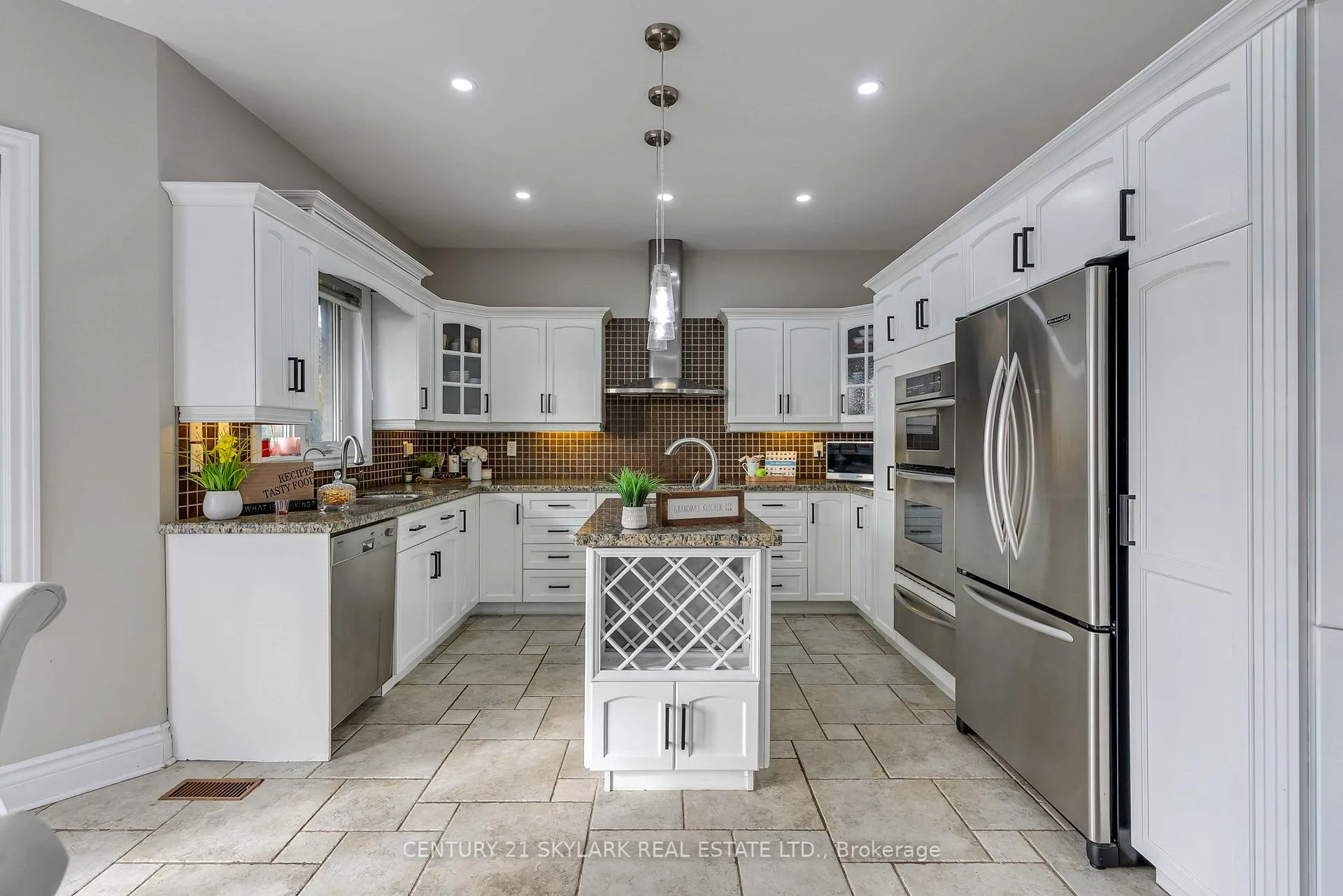 Photo 20 of 18200 Mountainview Road, Caledon, Rural Caledon — HOMEH