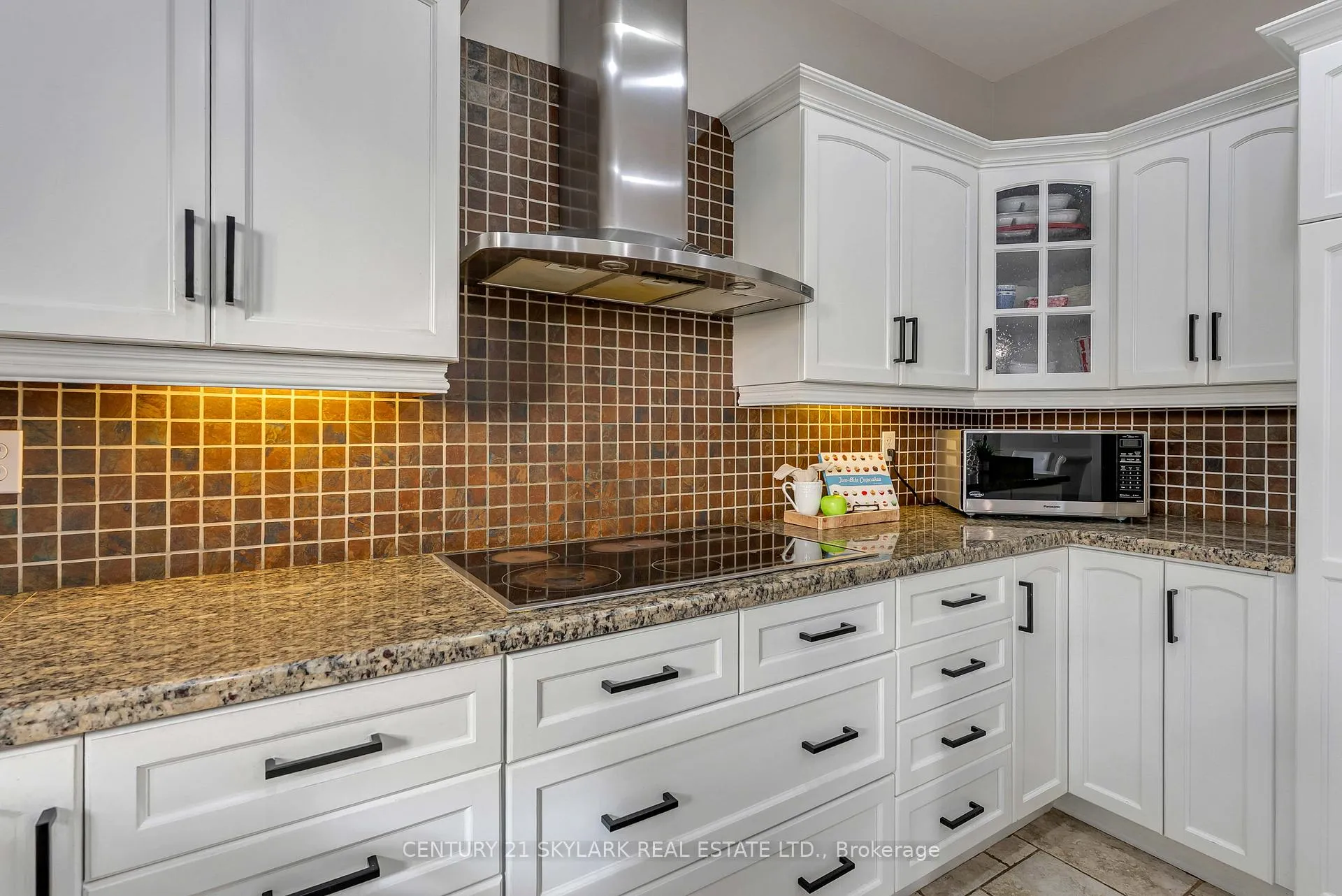 Photo 22 of 18200 Mountainview Road, Caledon, Rural Caledon — HOMEH