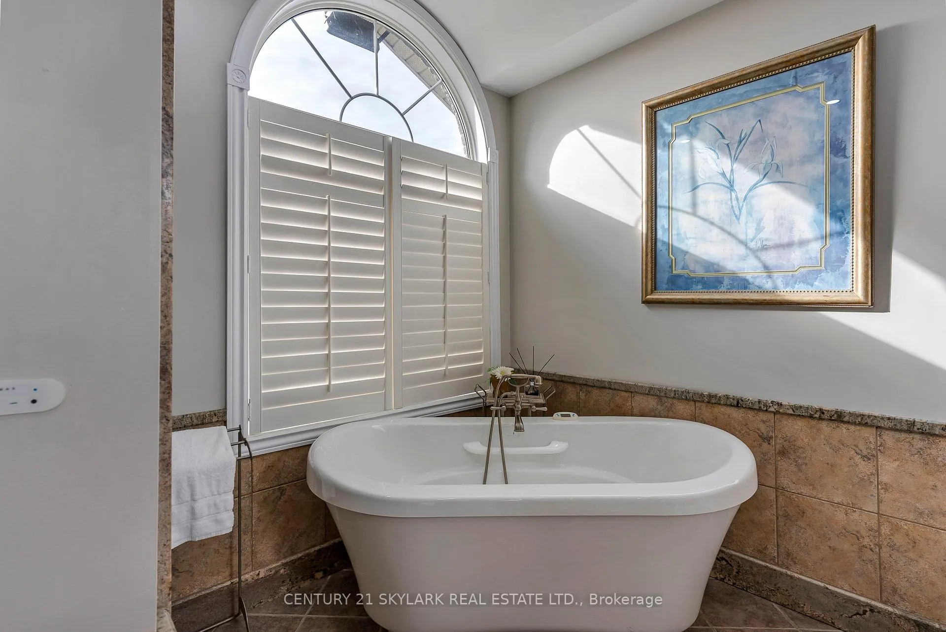 Photo 35 of 18200 Mountainview Road, Caledon, Rural Caledon — HOMEH