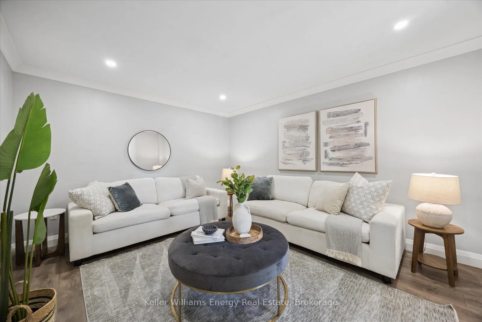 Photo 9 of 63 McBeth Place, Whitby, Brooklin — HOMEH