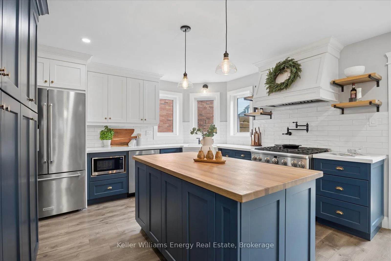 Photo 15 of 63 McBeth Place, Whitby, Brooklin — HOMEH
