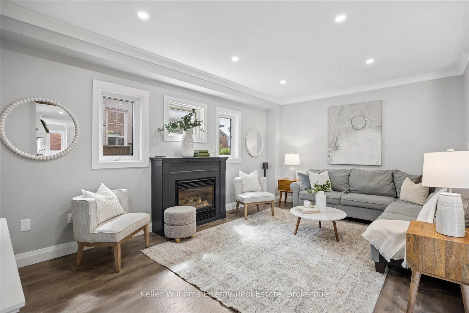 Photo 23 of 63 McBeth Place, Whitby, Brooklin — HOMEH