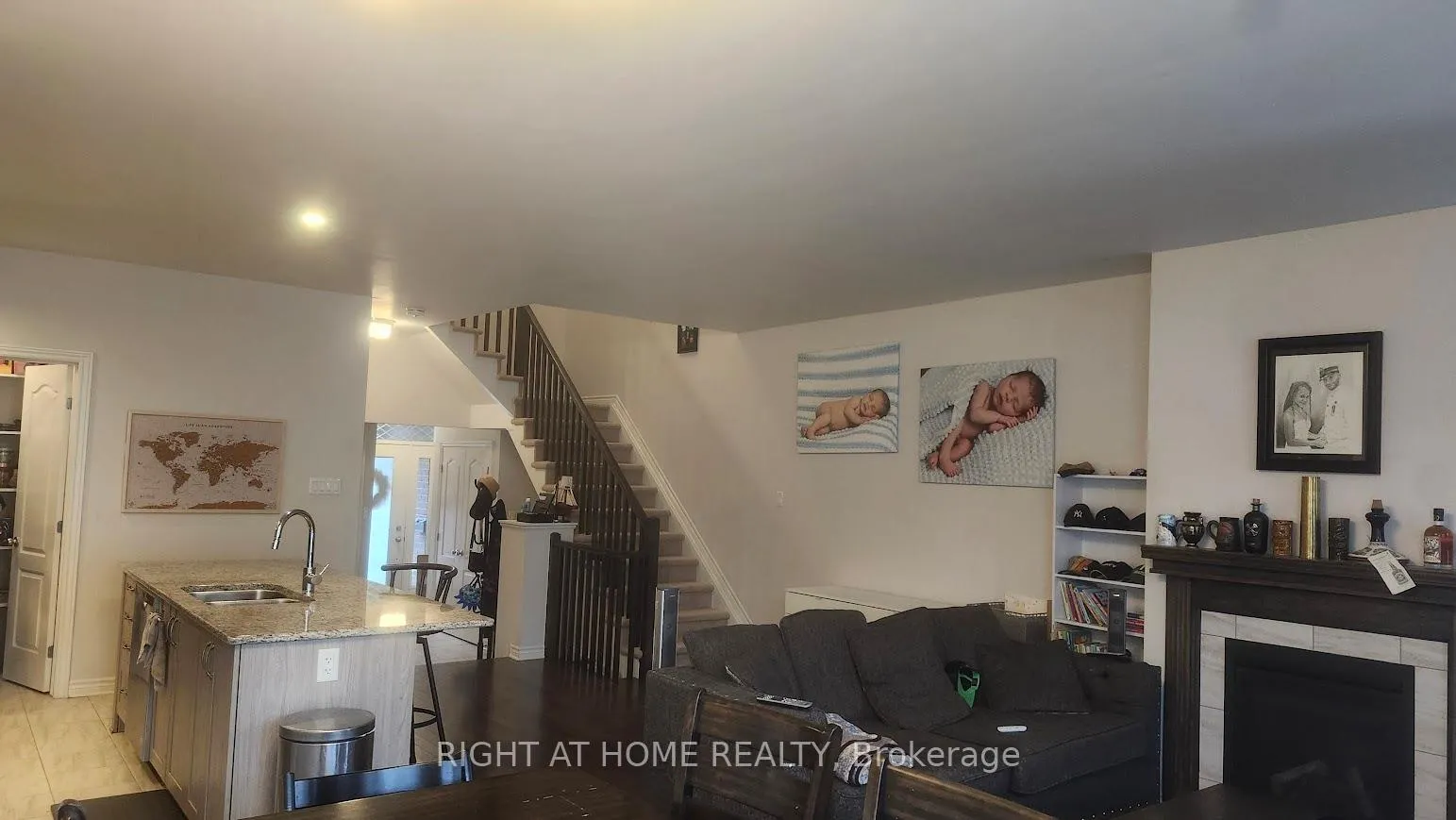 Photo 4 of 607 Egret Way, Ottawa, Barrhaven - Half Moon Bay — HOMEH