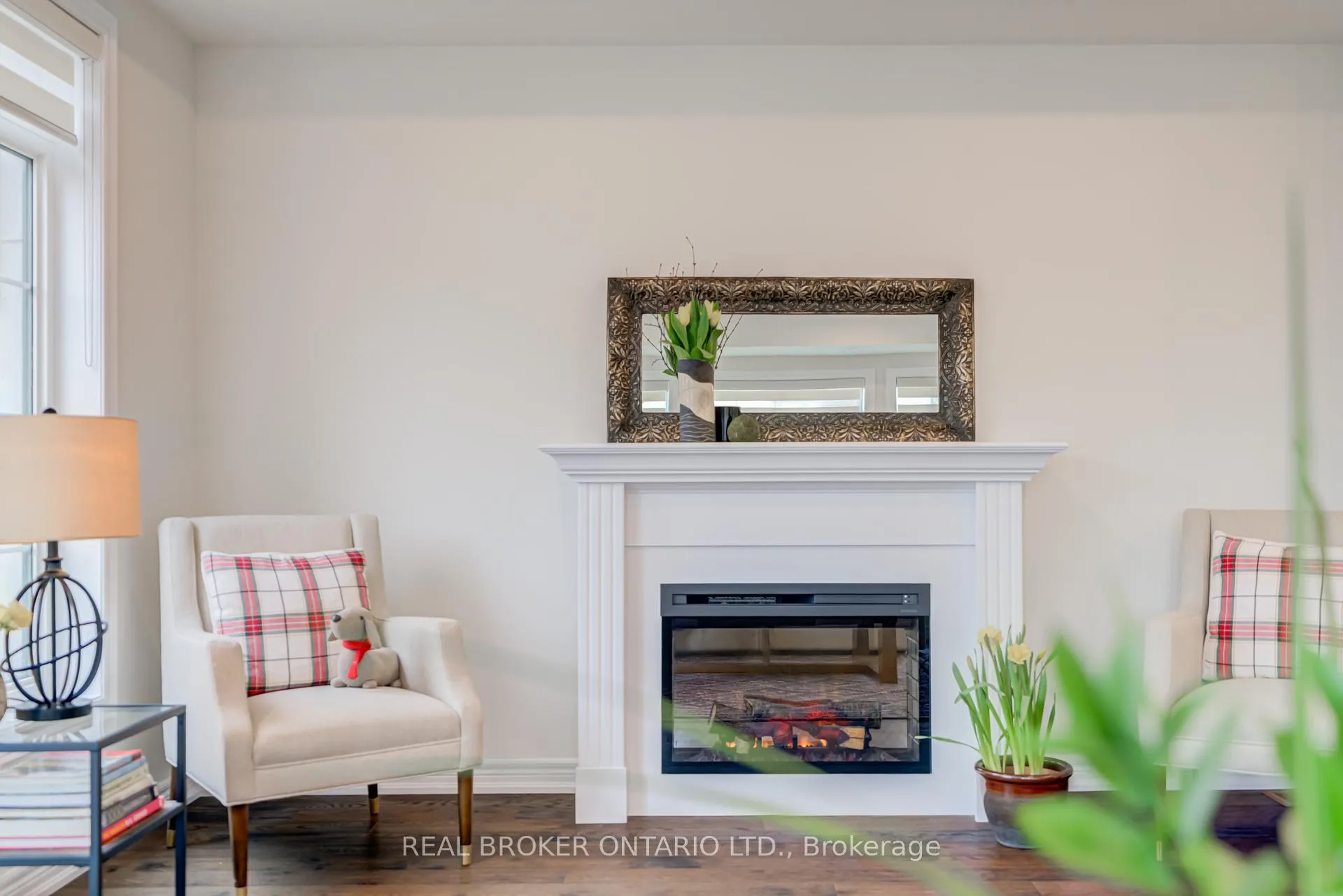 Photo 17 of 12 Icemaker Way, Whitby, Rural Whitby — HOMEH