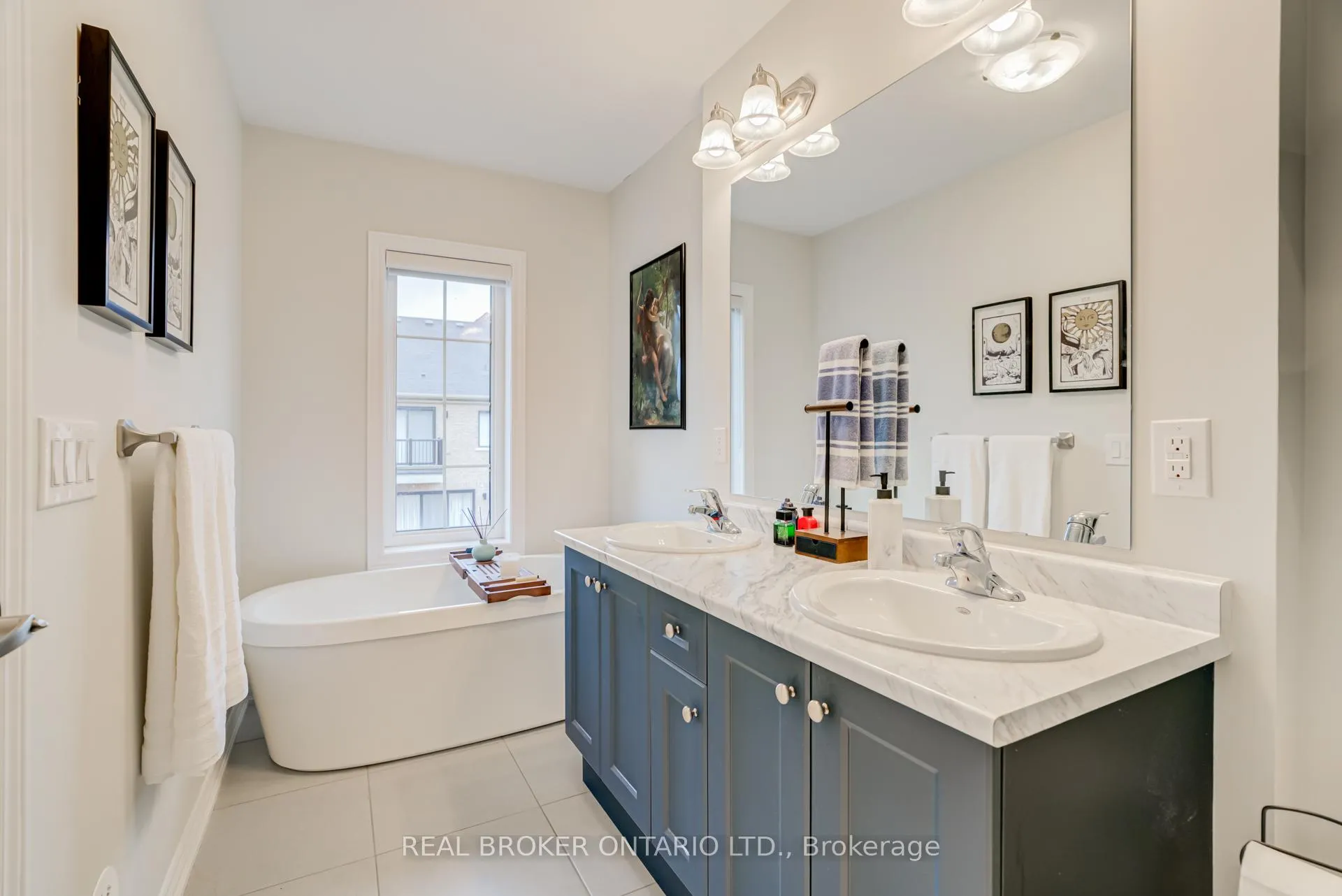 Photo 27 of 12 Icemaker Way, Whitby, Rural Whitby — HOMEH