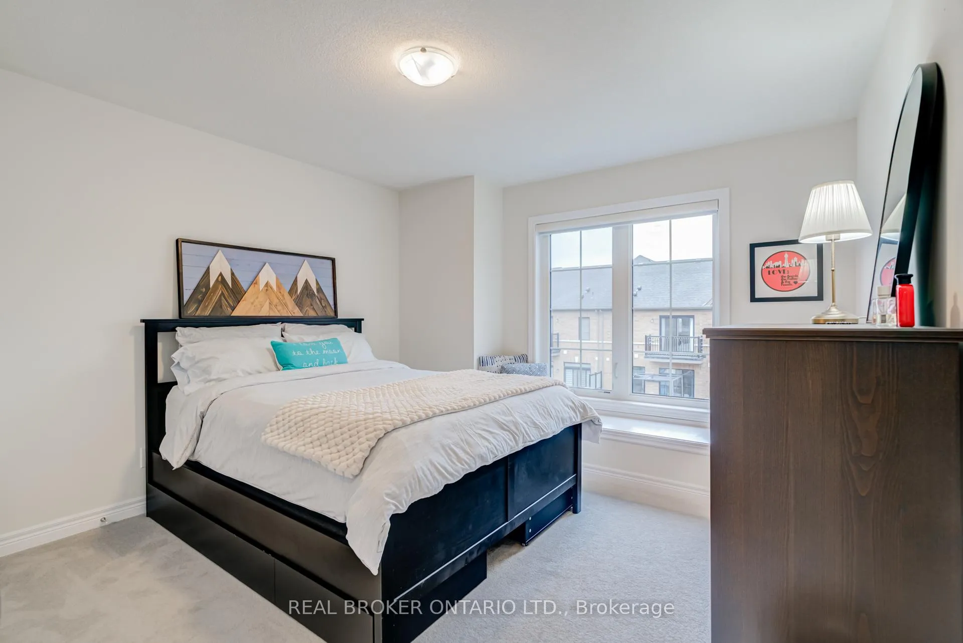 Photo 31 of 12 Icemaker Way, Whitby, Rural Whitby — HOMEH