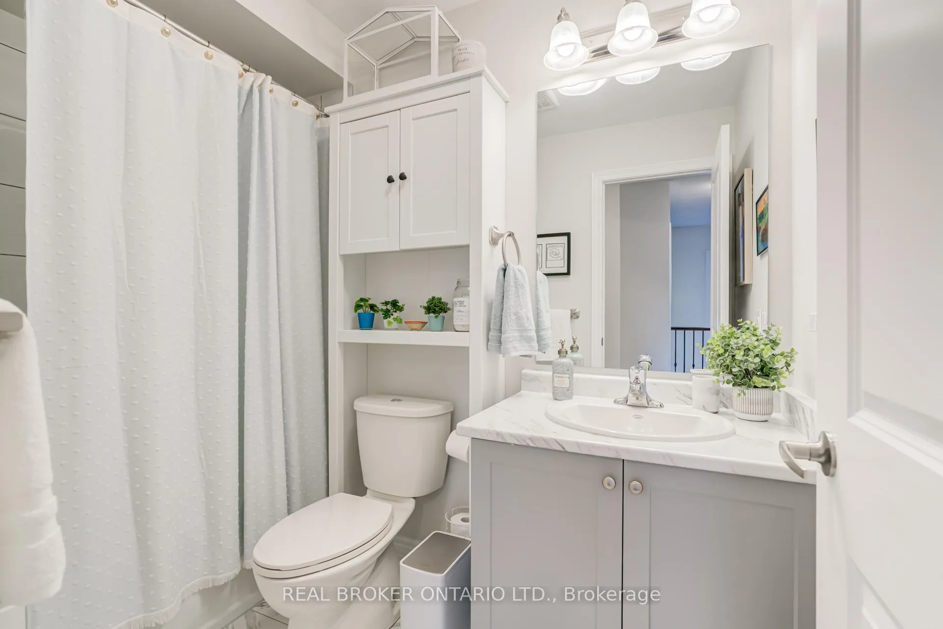 Photo 35 of 12 Icemaker Way, Whitby, Rural Whitby — HOMEH