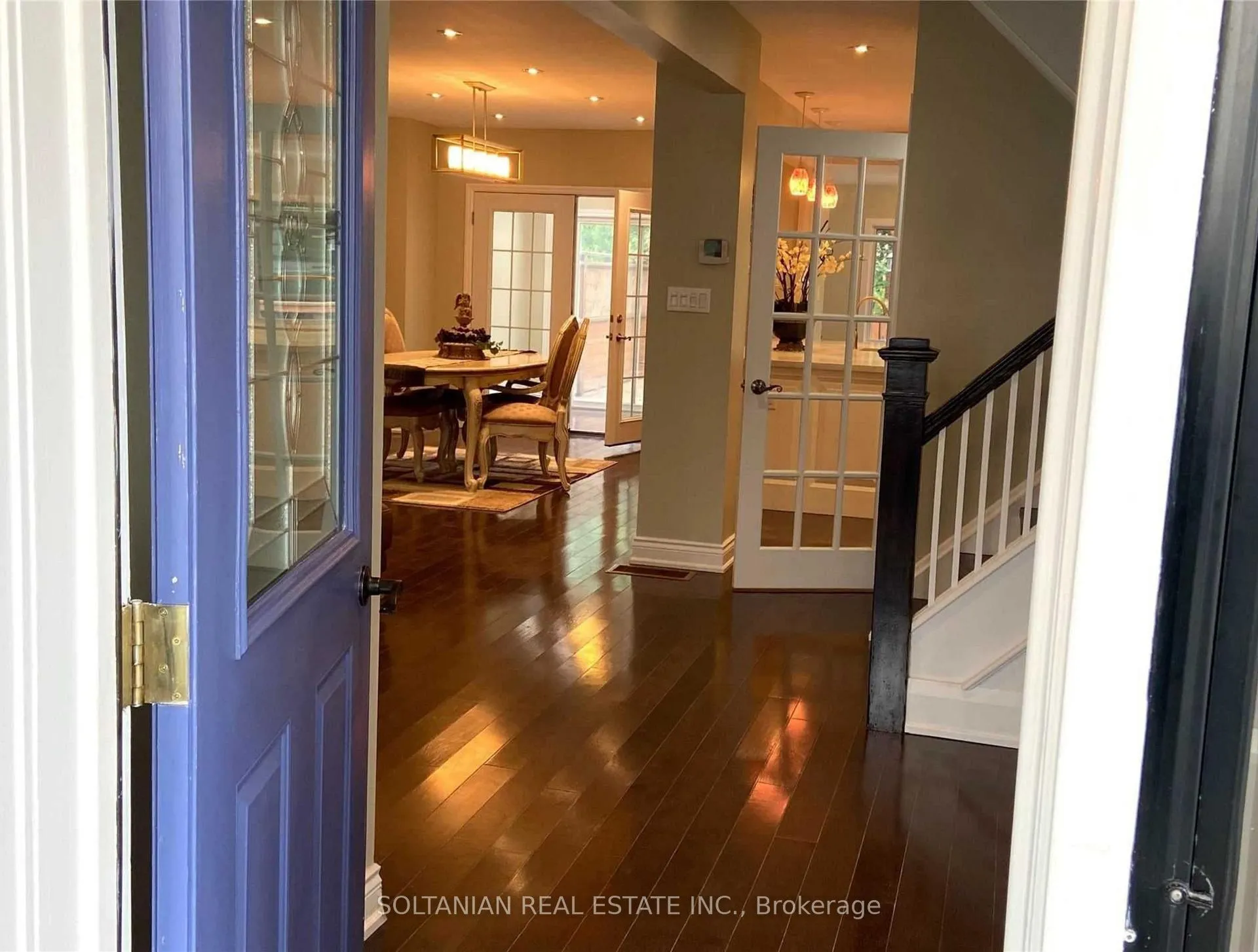 Photo 4 of 137 Colin Avenue, Toronto, Yonge-Eglinton — HOMEH
