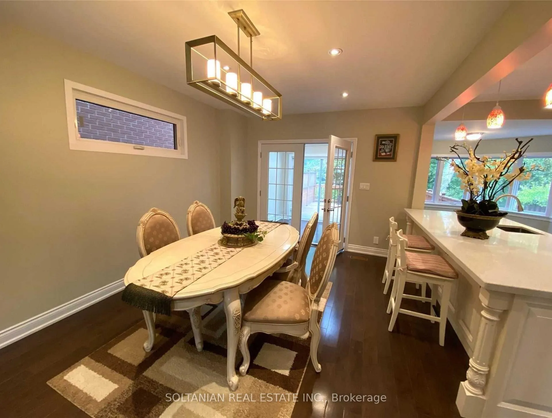 Photo 10 of 137 Colin Avenue, Toronto, Yonge-Eglinton — HOMEH
