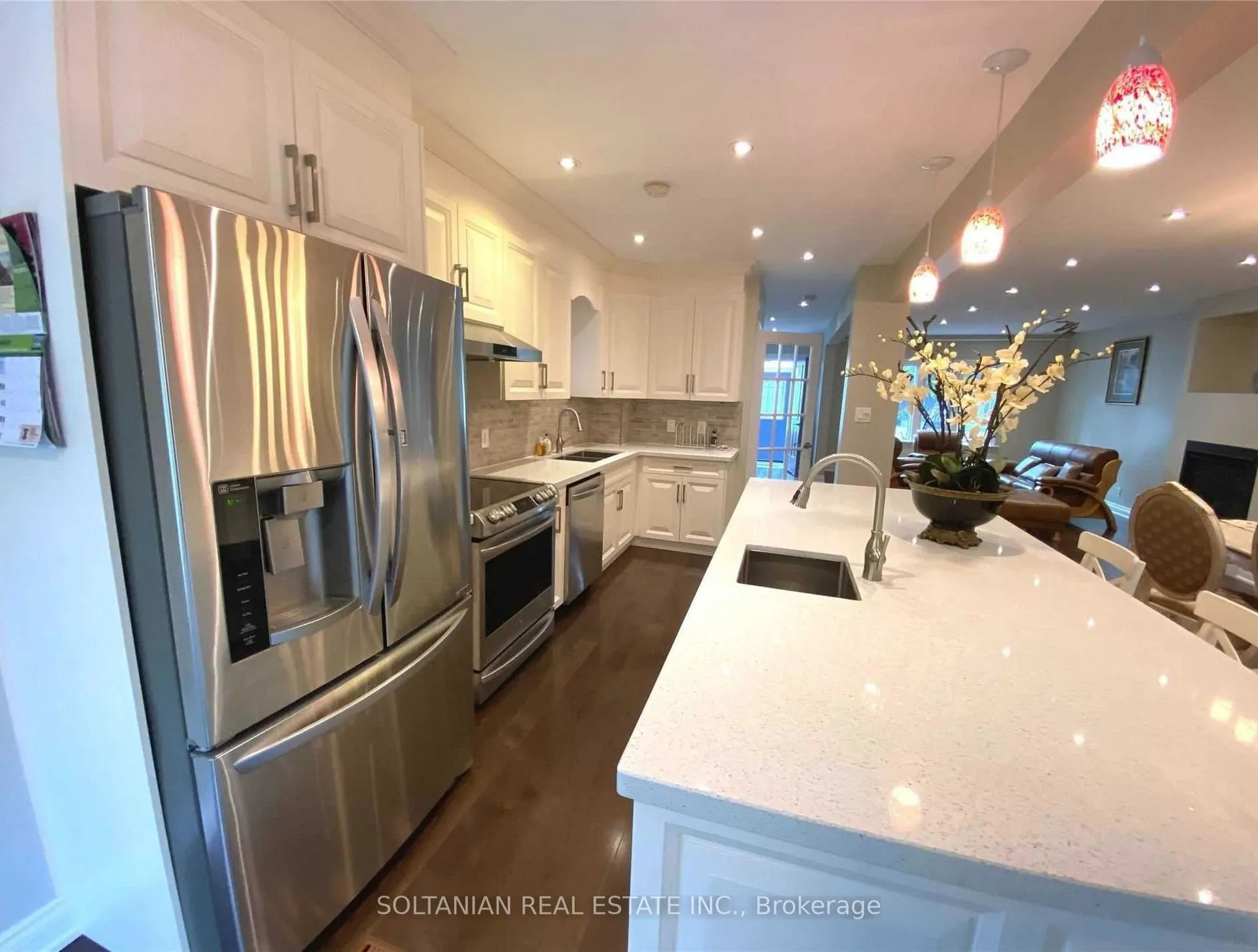 Photo 13 of 137 Colin Avenue, Toronto, Yonge-Eglinton — HOMEH