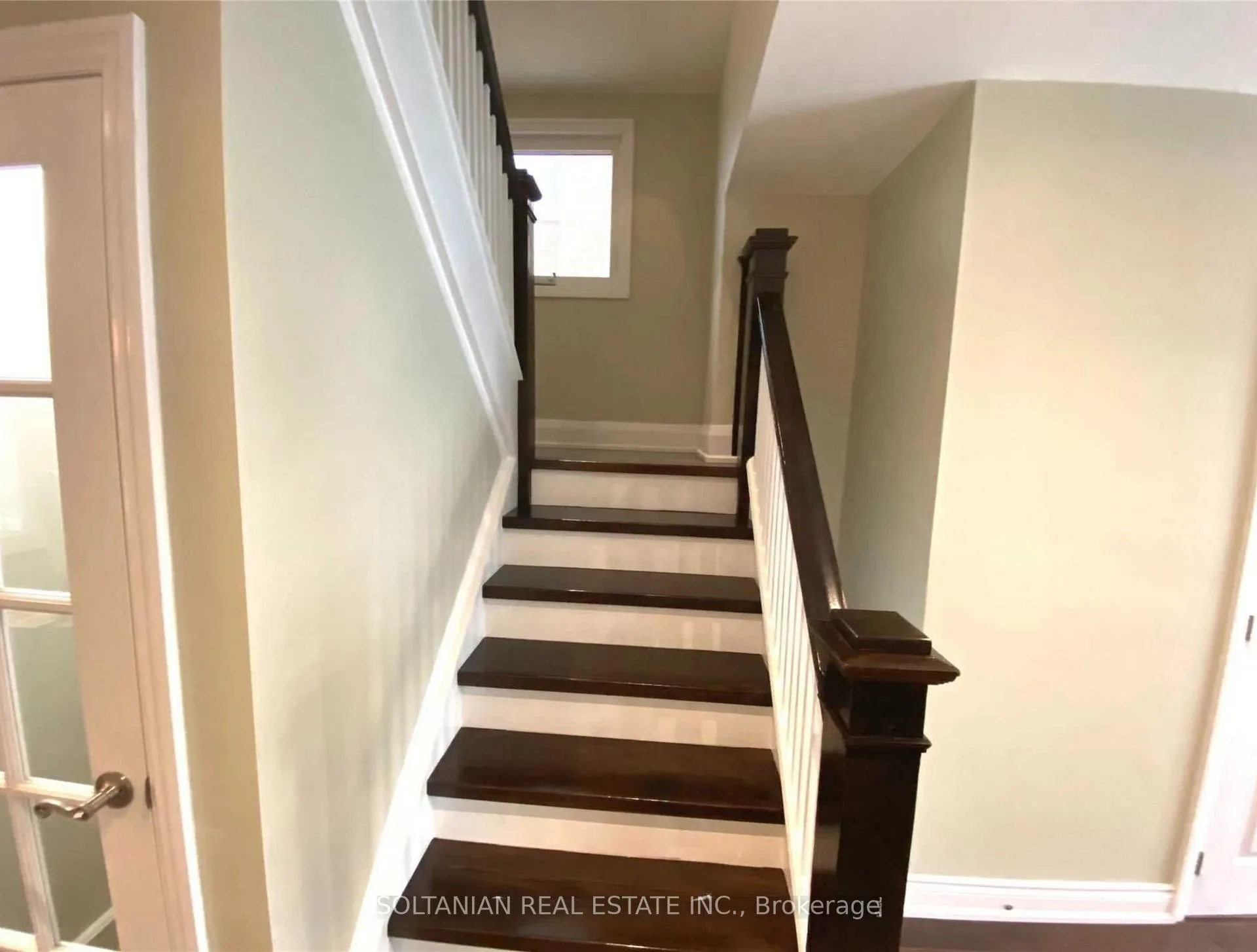 Photo 22 of 137 Colin Avenue, Toronto, Yonge-Eglinton — HOMEH