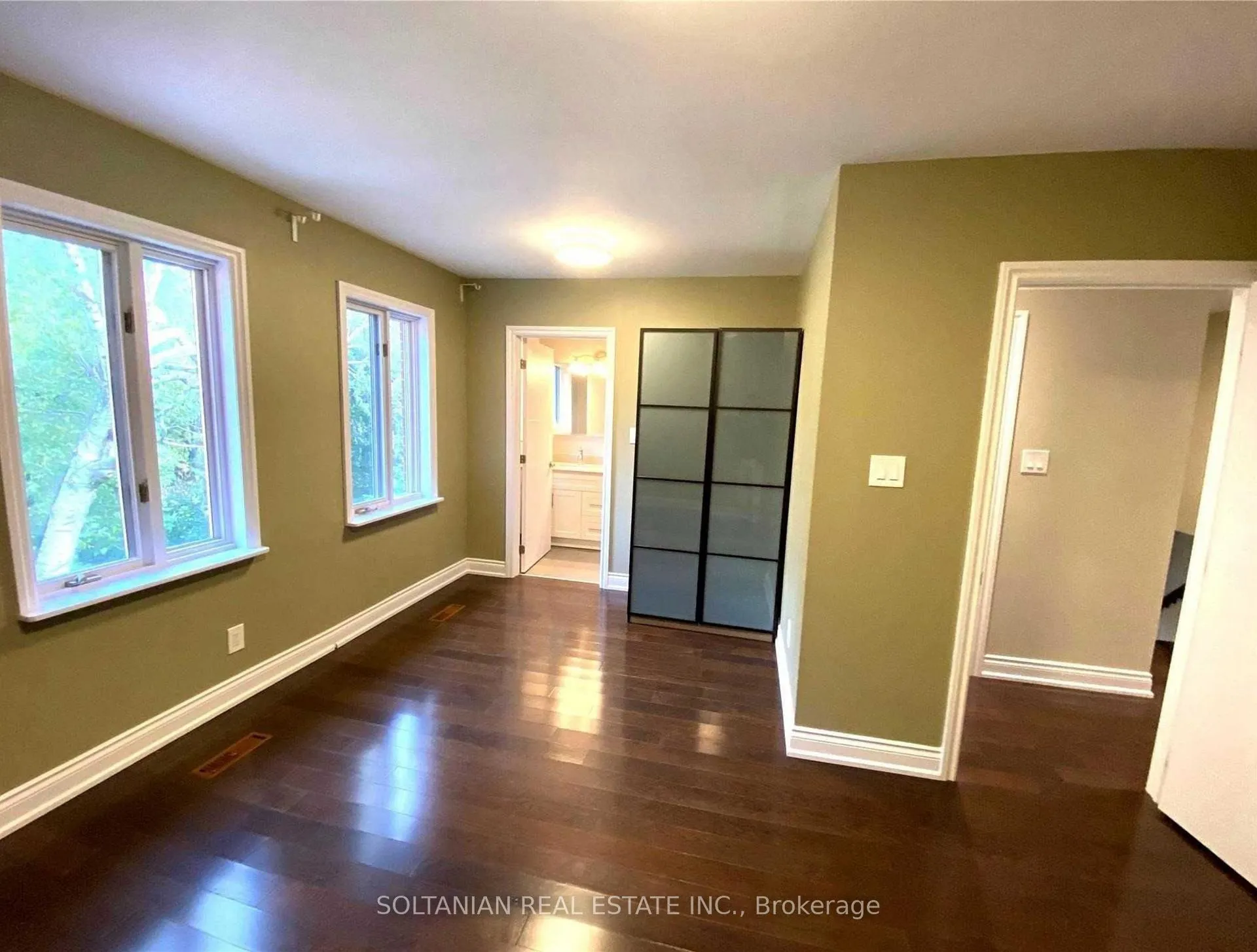 Photo 25 of 137 Colin Avenue, Toronto, Yonge-Eglinton — HOMEH