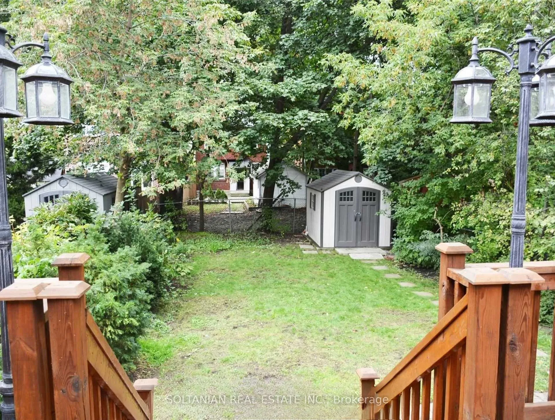 Photo 36 of 137 Colin Avenue, Toronto, Yonge-Eglinton — HOMEH