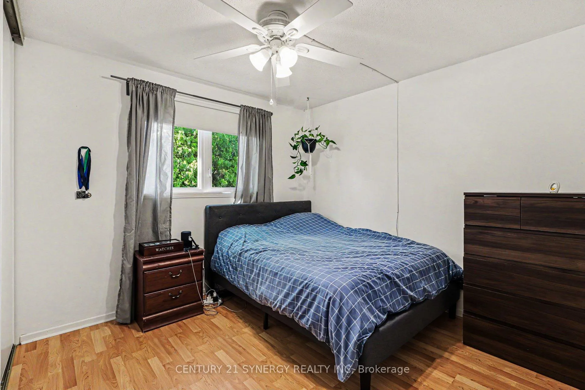 Photo 19 of 1082 Taffy Lane, Ottawa, Convent Glen North — HOMEH
