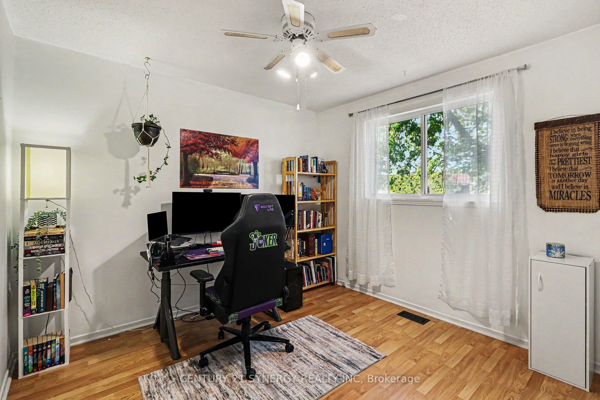 Photo 21 of 1082 Taffy Lane, Ottawa, Convent Glen North — HOMEH