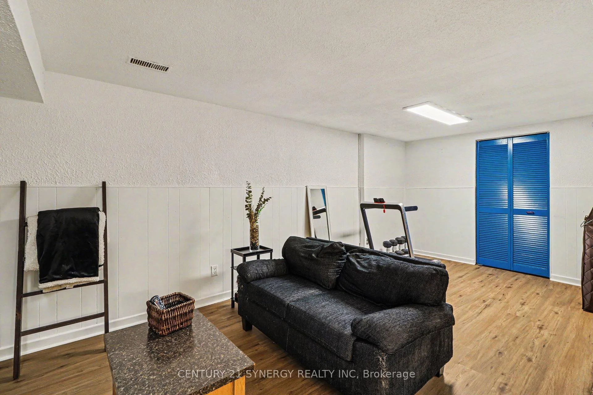 Photo 23 of 1082 Taffy Lane, Ottawa, Convent Glen North — HOMEH