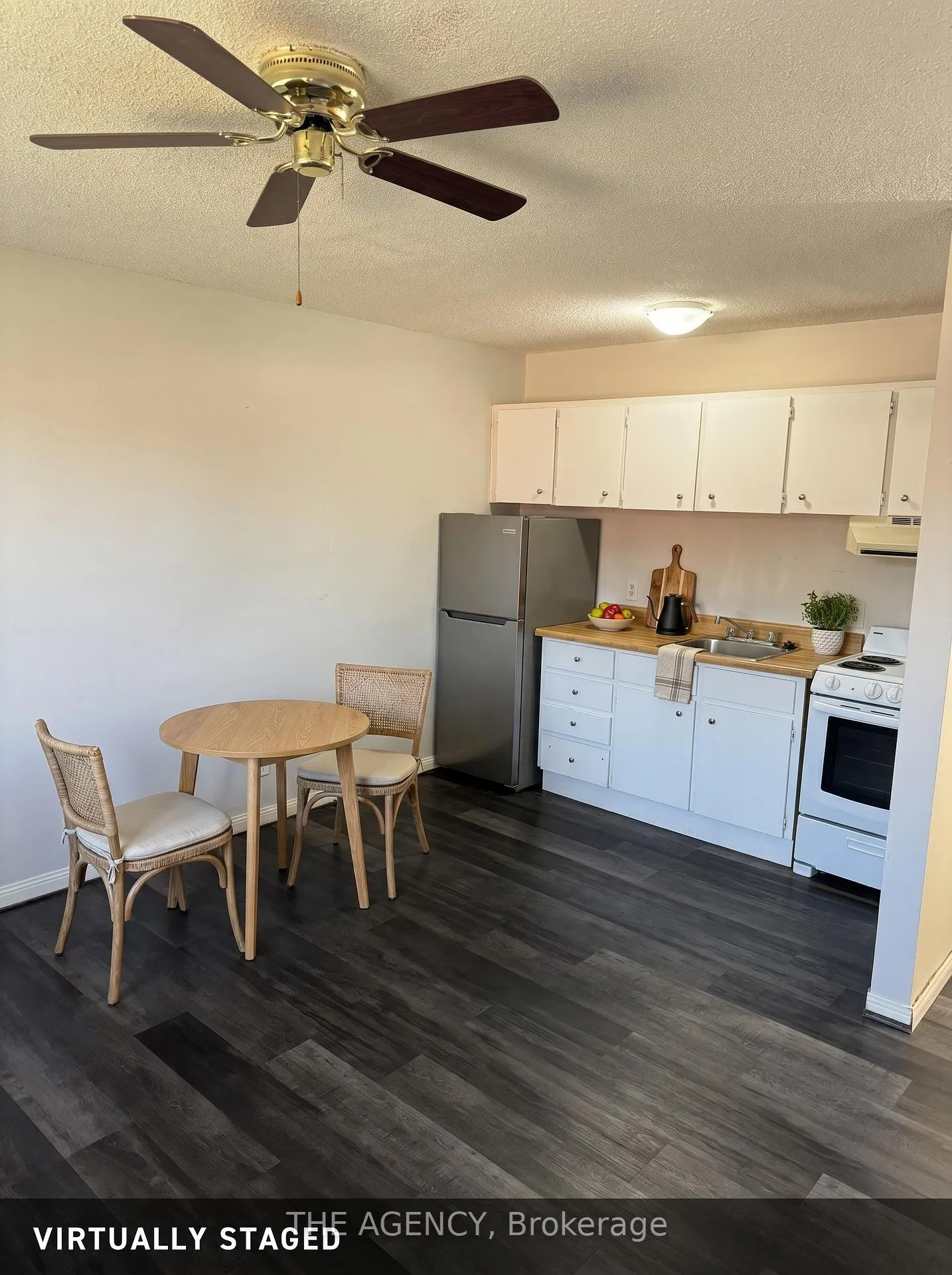 Photo 2 of Unit 10, 45 King Avenue W, Clarington, Newcastle — HOMEH
