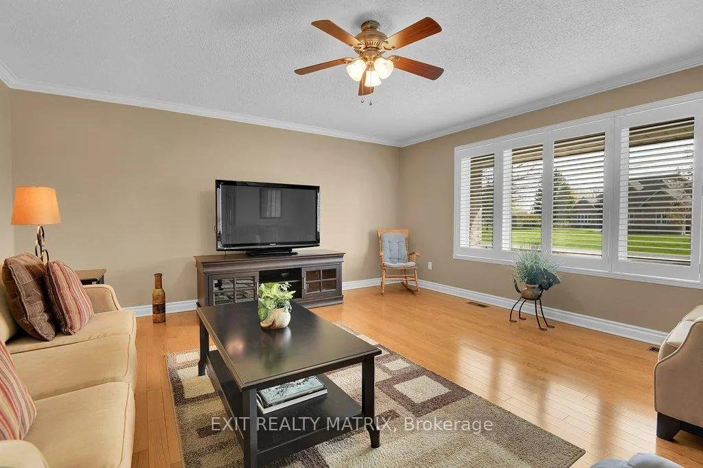 Photo 15 of 1340 Cuthbert Way, Ottawa, Greely — HOMEH