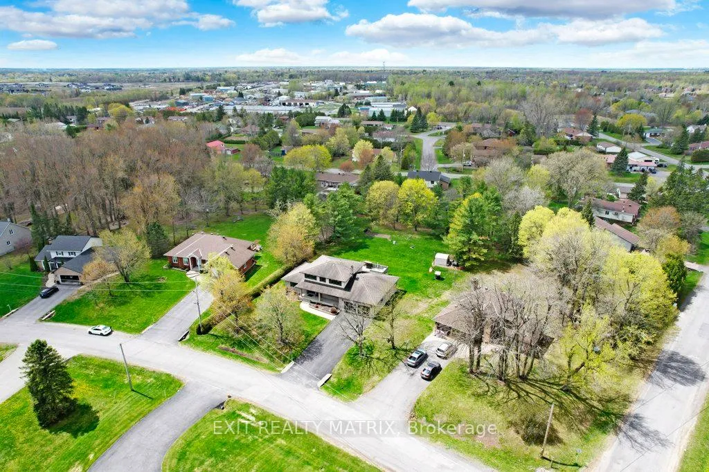 Photo 40 of 1340 Cuthbert Way, Ottawa, Greely — HOMEH