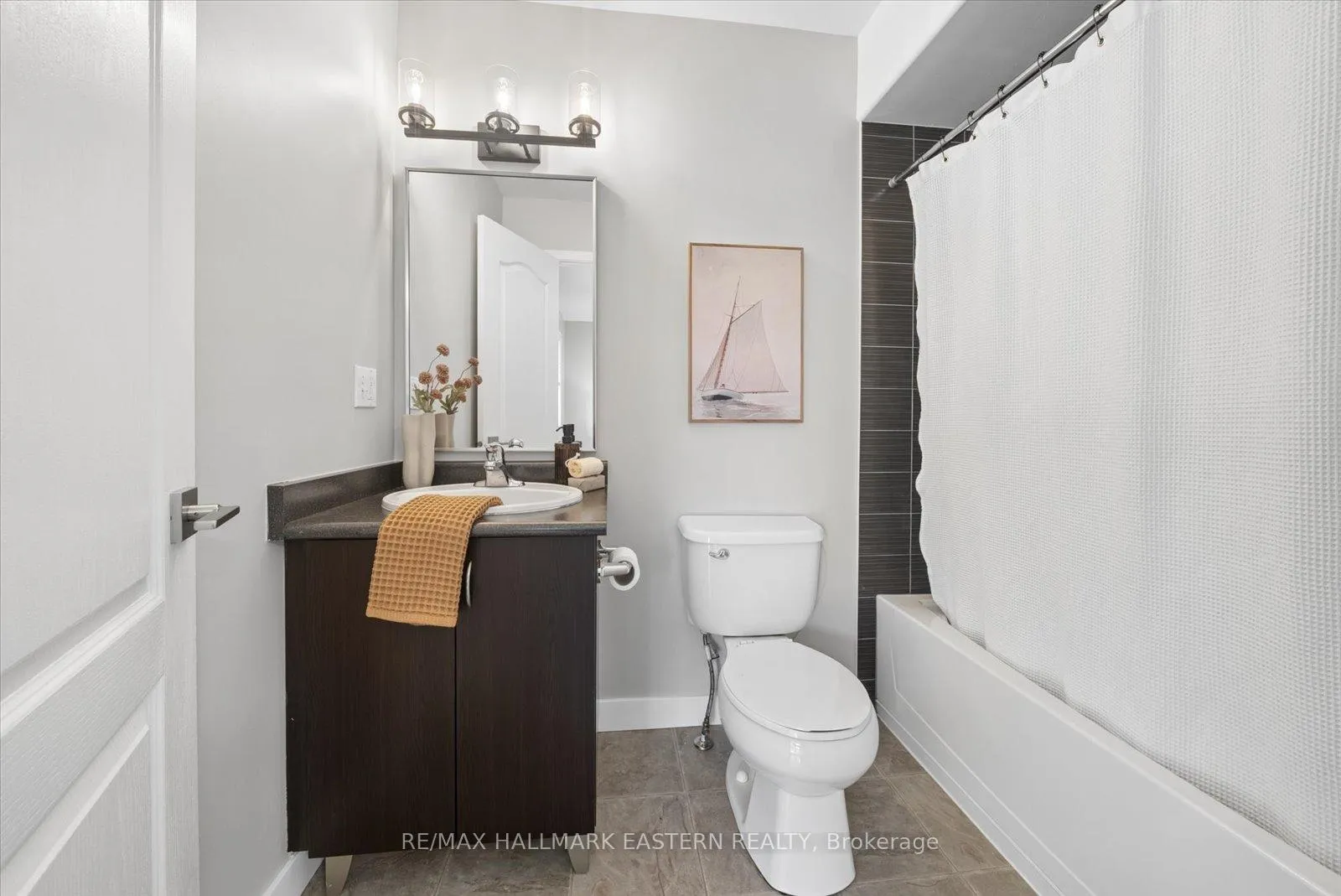 Photo 18 of 2510 Cunningham Boulevard, Peterborough, Ashburnham Ward 4 — HOMEH