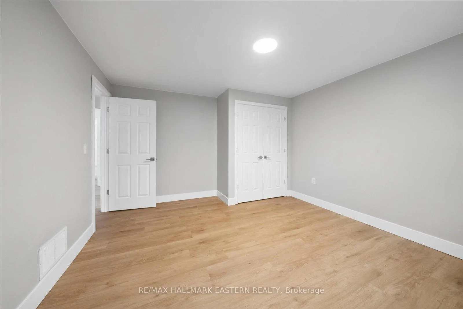 Photo 27 of 2510 Cunningham Boulevard, Peterborough, Ashburnham Ward 4 — HOMEH