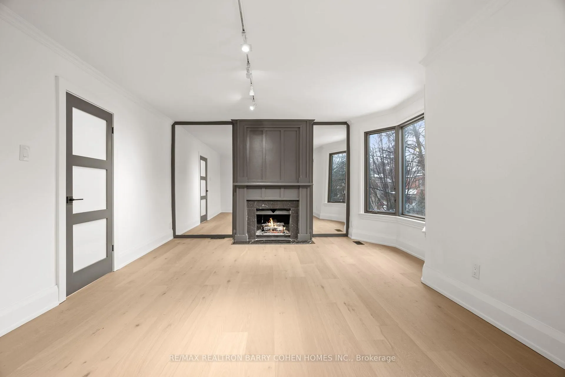 Photo 17 of 231 Macpherson Avenue, Toronto, Casa Loma — HOMEH