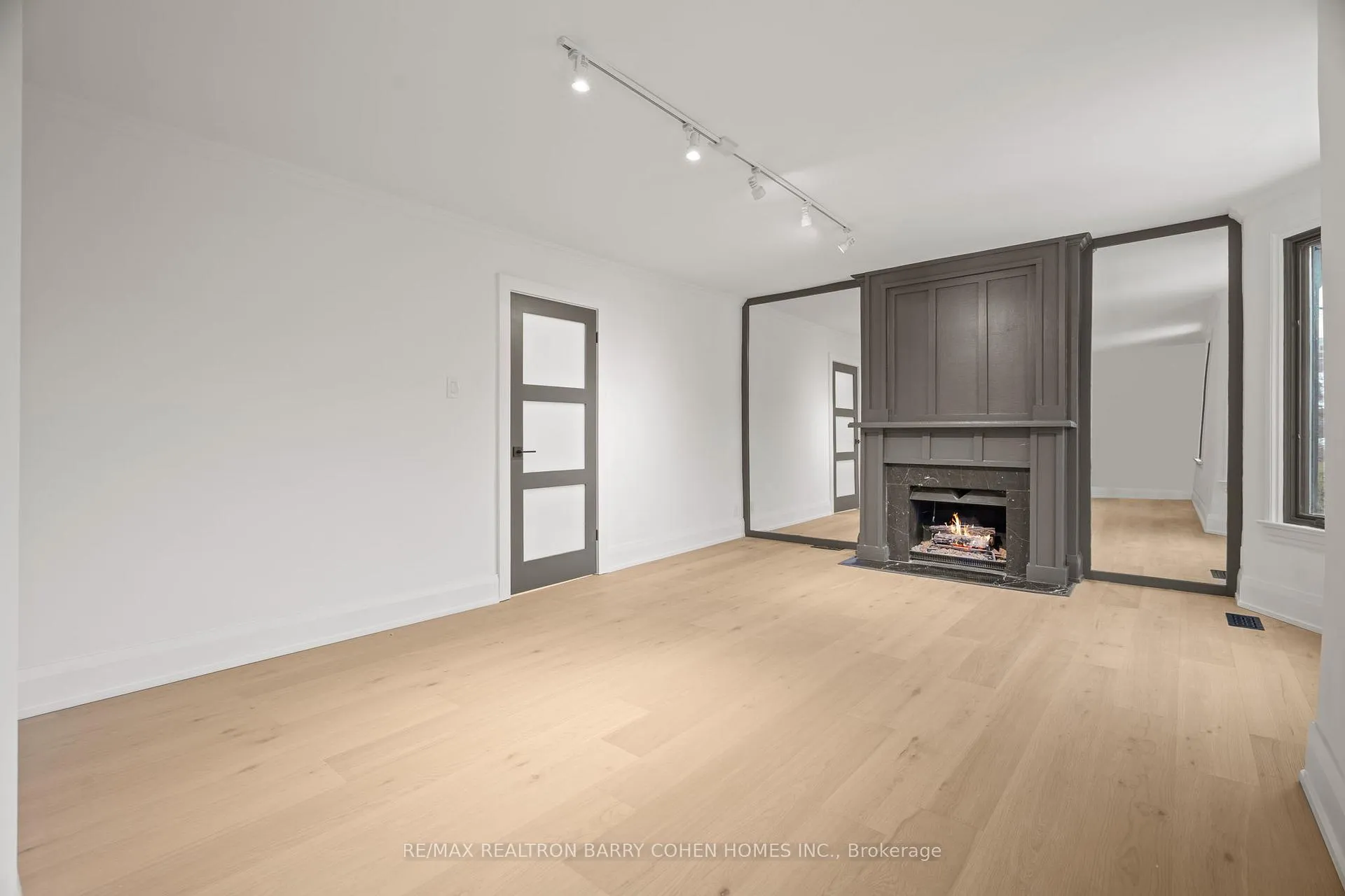 Photo 18 of 231 Macpherson Avenue, Toronto, Casa Loma — HOMEH