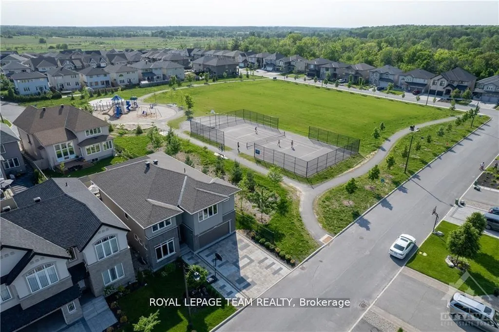 Photo 4 of 512 Breccia Heights, Ottawa, Kanata - Kanata Lakes/Heritage Hills — HOMEH