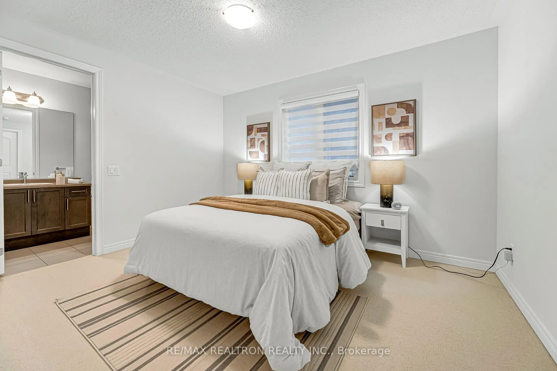 Photo 43 of 356 Hartwell Way, Aurora, Rural Aurora — HOMEH