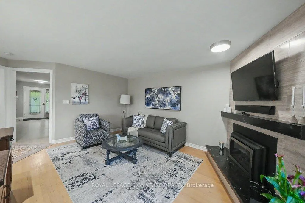 Photo 22 of 9 Beatty Crescent, Aurora, Aurora Highlands — HOMEH