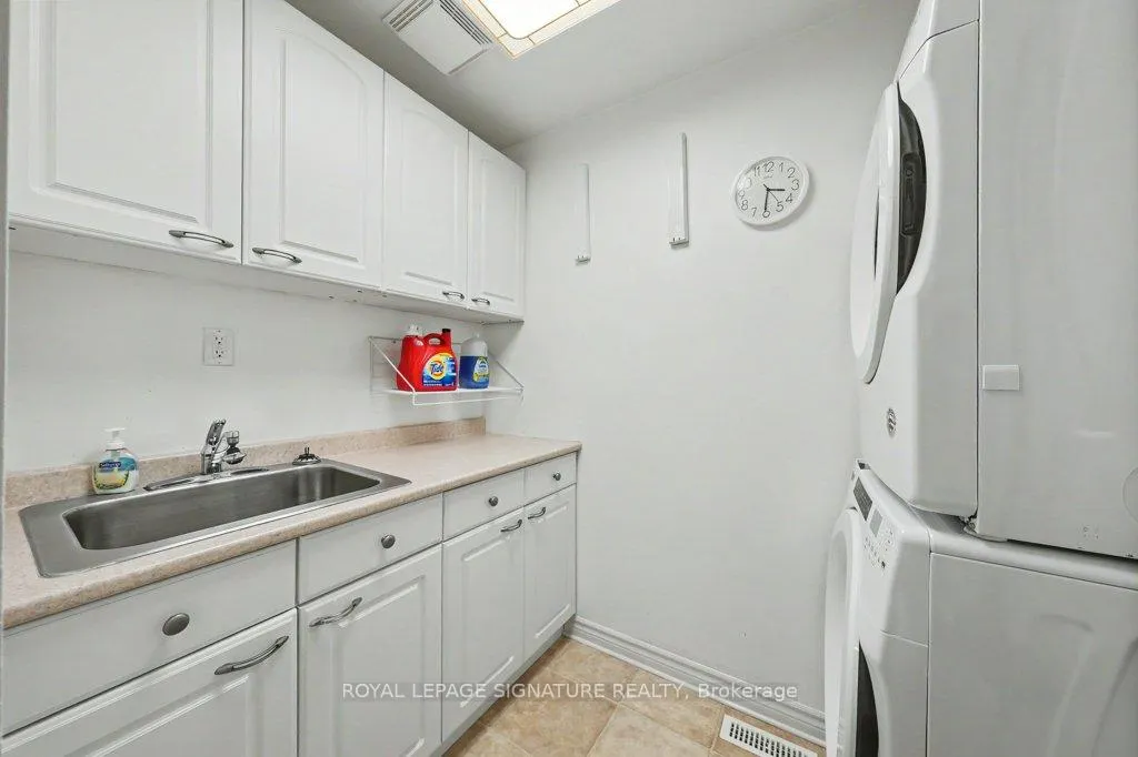 Photo 29 of 9 Beatty Crescent, Aurora, Aurora Highlands — HOMEH