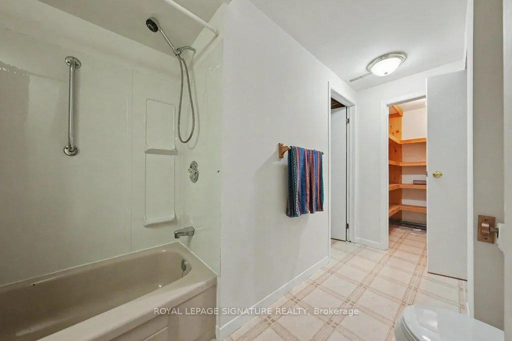 Photo 40 of 9 Beatty Crescent, Aurora, Aurora Highlands — HOMEH